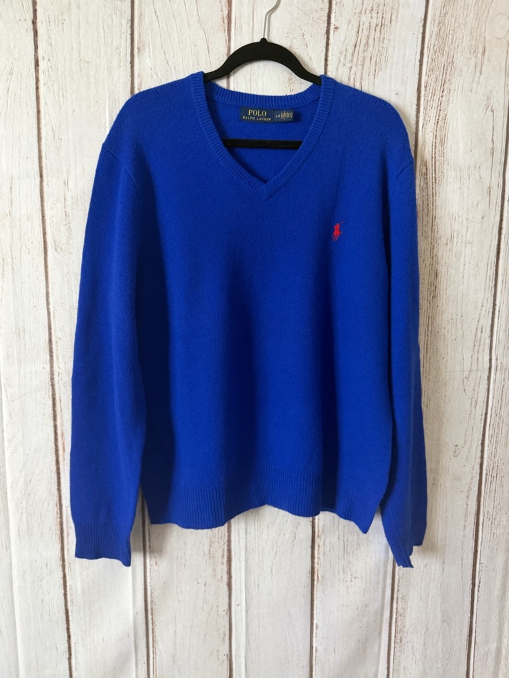 Polo Ralph Lauren Men's Royal Blue 100% Lambswool V-Neck
Sweater Large